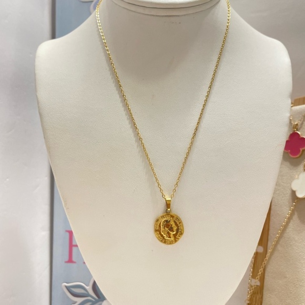 Necklace Statement